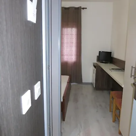 Oceanus Deny Vendégház Pag Town