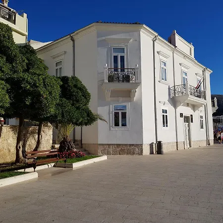 Oceanus Deny Maison d'hôtes 2*