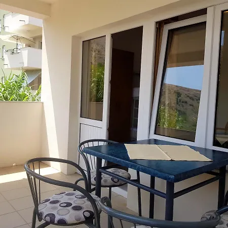 Oceanus Deny Pag Town