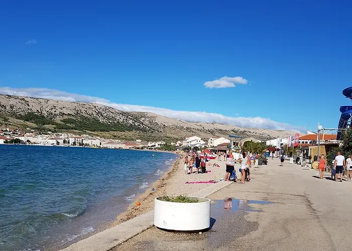 Oceanus Deny Pag Town