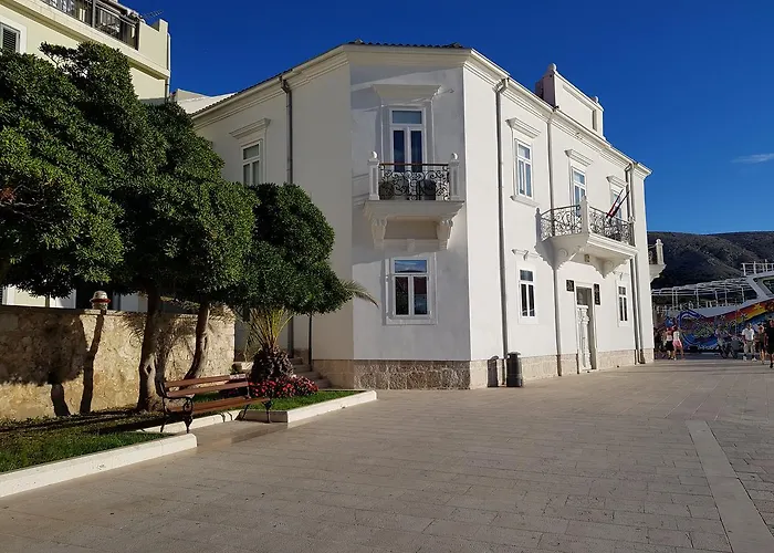 Oceanus Deny Гостевой дом 2*