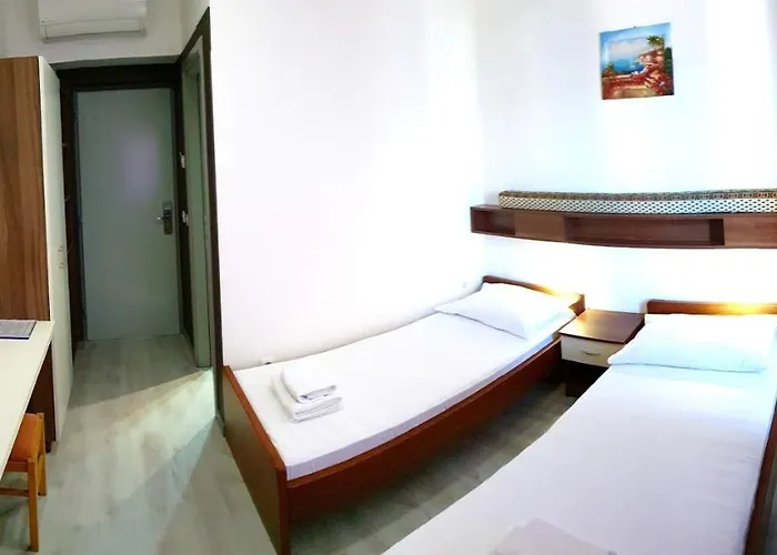 Oceanus Deny 게스트하우스 2*